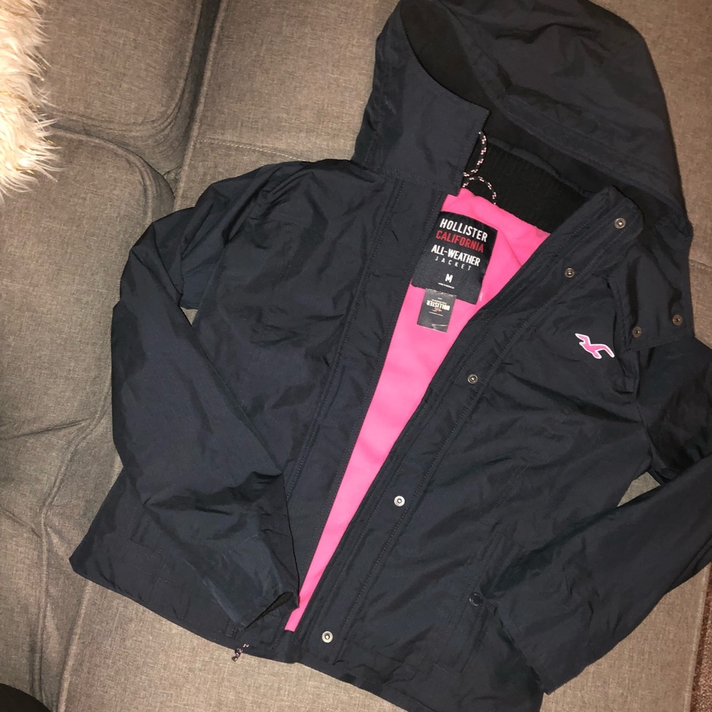 Hollister all weather jacket NWT PLEASE SHARE